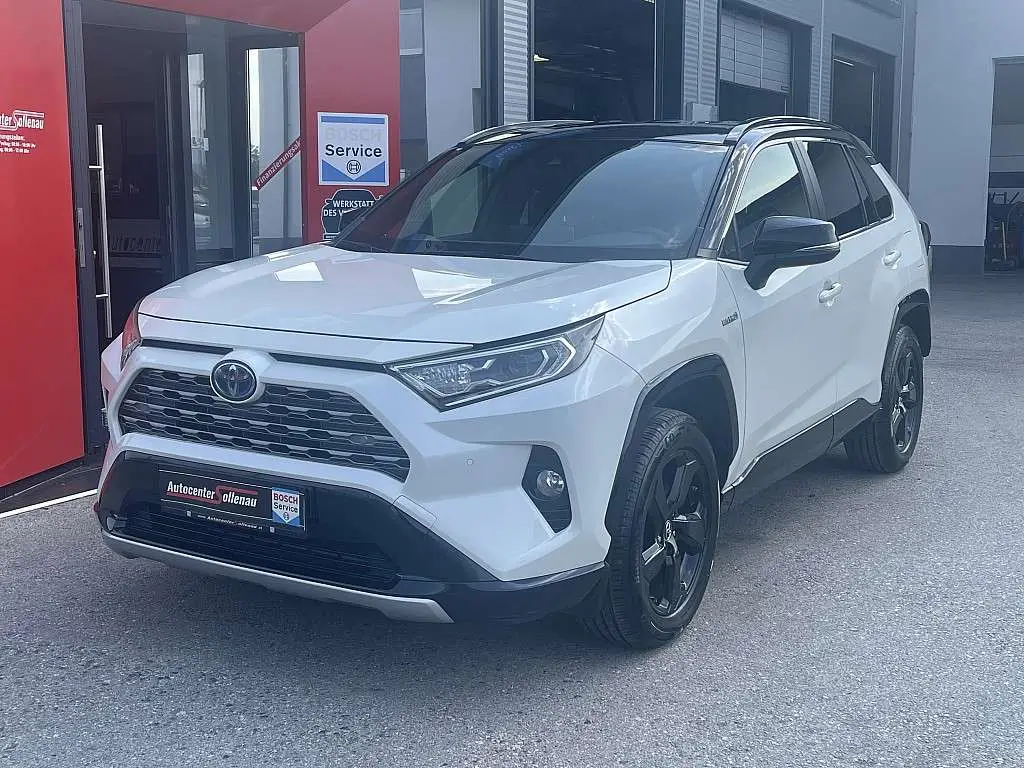 Photo 1 : Toyota Rav4 2019 Essence