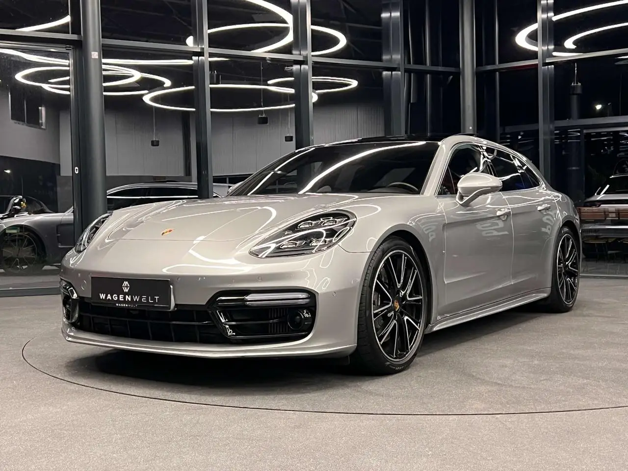 Photo 1 : Porsche Panamera 2018 Hybrid