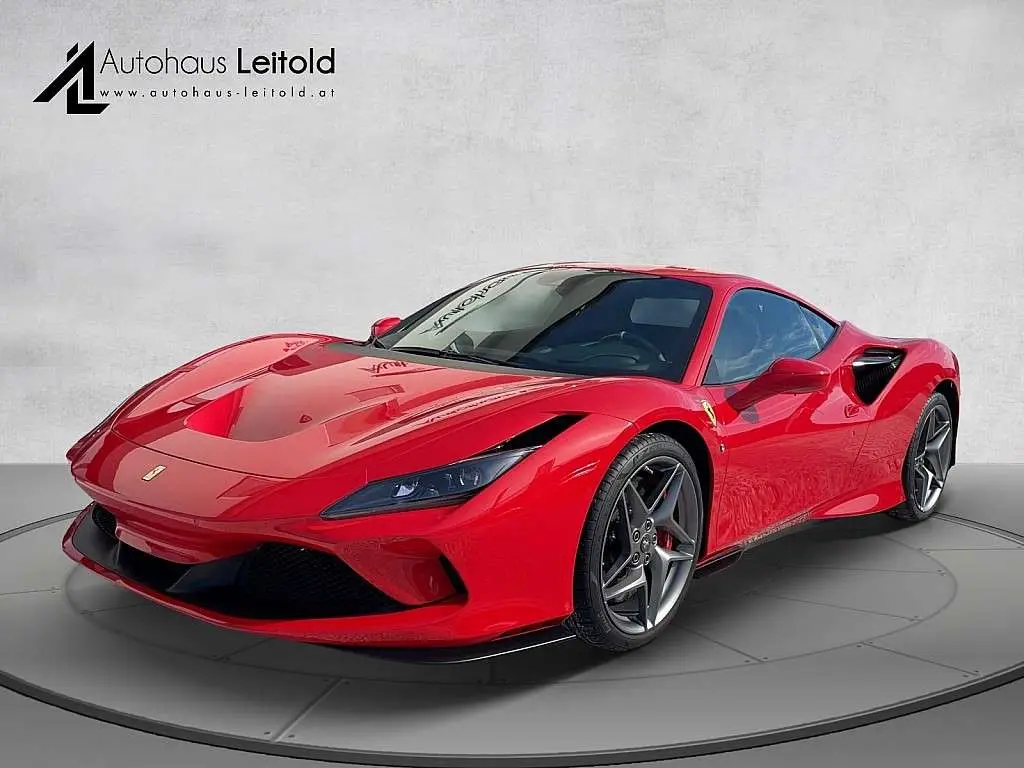 Photo 1 : Ferrari F8 2021 Essence