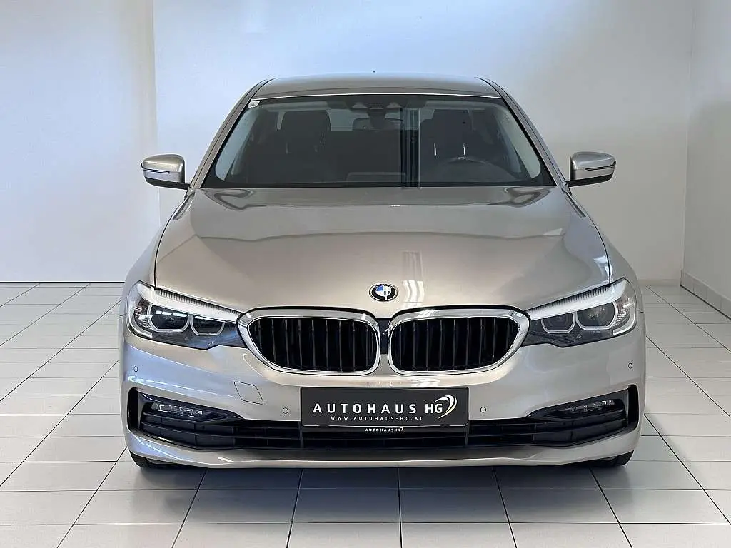 Photo 1 : Bmw Serie 5 2019 Diesel