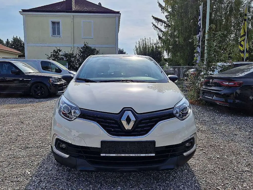 Photo 1 : Renault Captur 2019 Essence