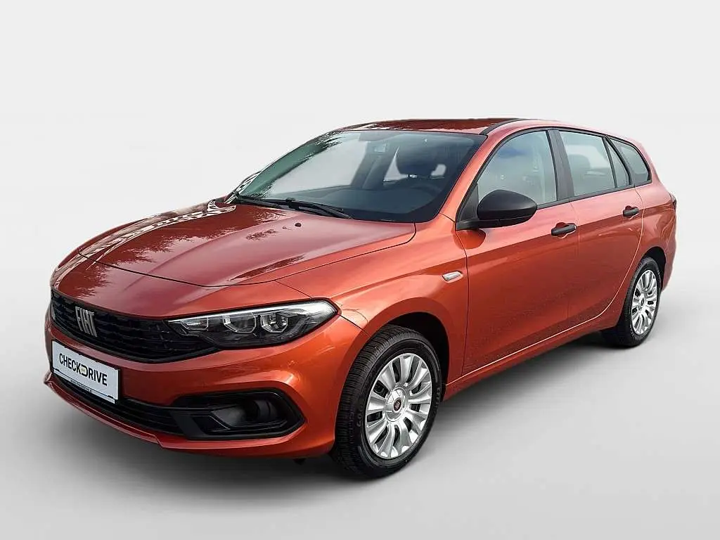 Photo 1 : Fiat Tipo 2024 Petrol