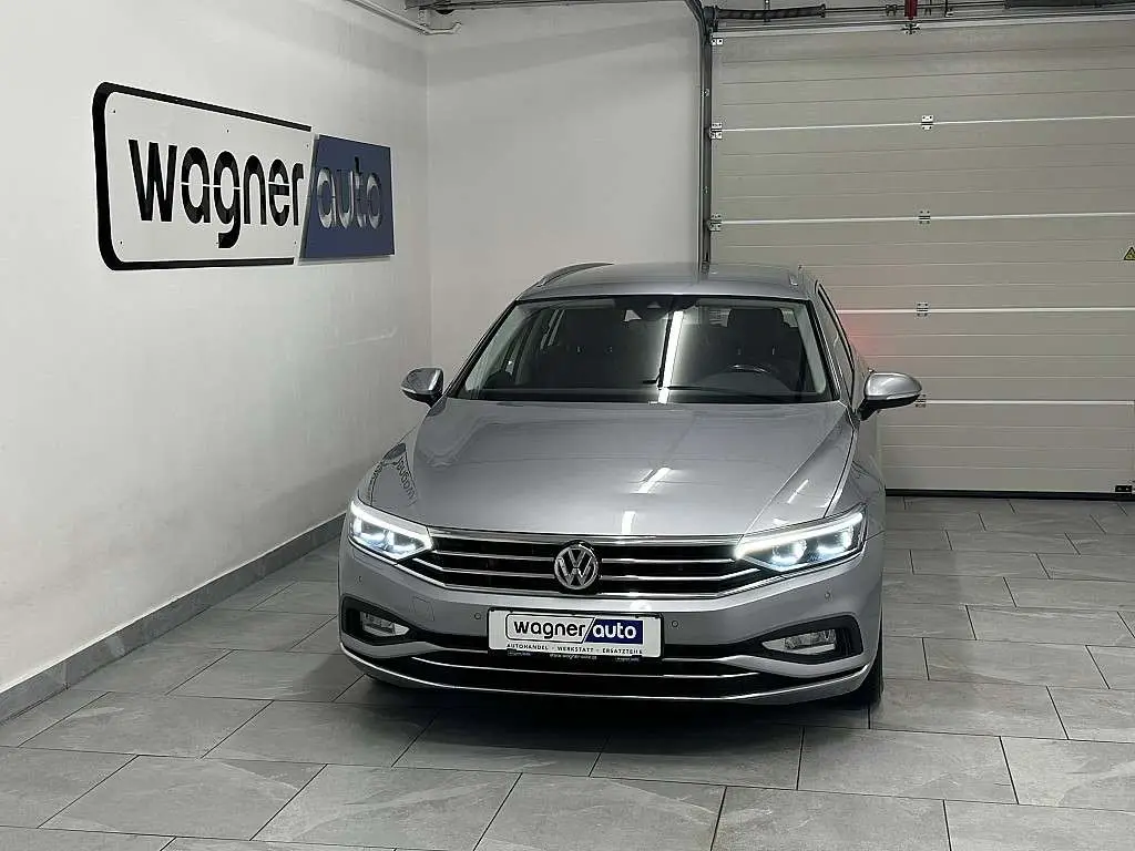 Photo 1 : Volkswagen Passat 2019 Diesel