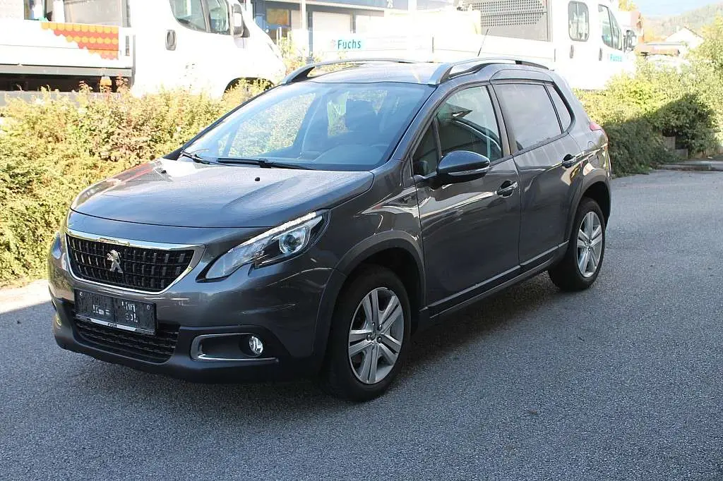 Photo 1 : Peugeot 2008 2019 Essence