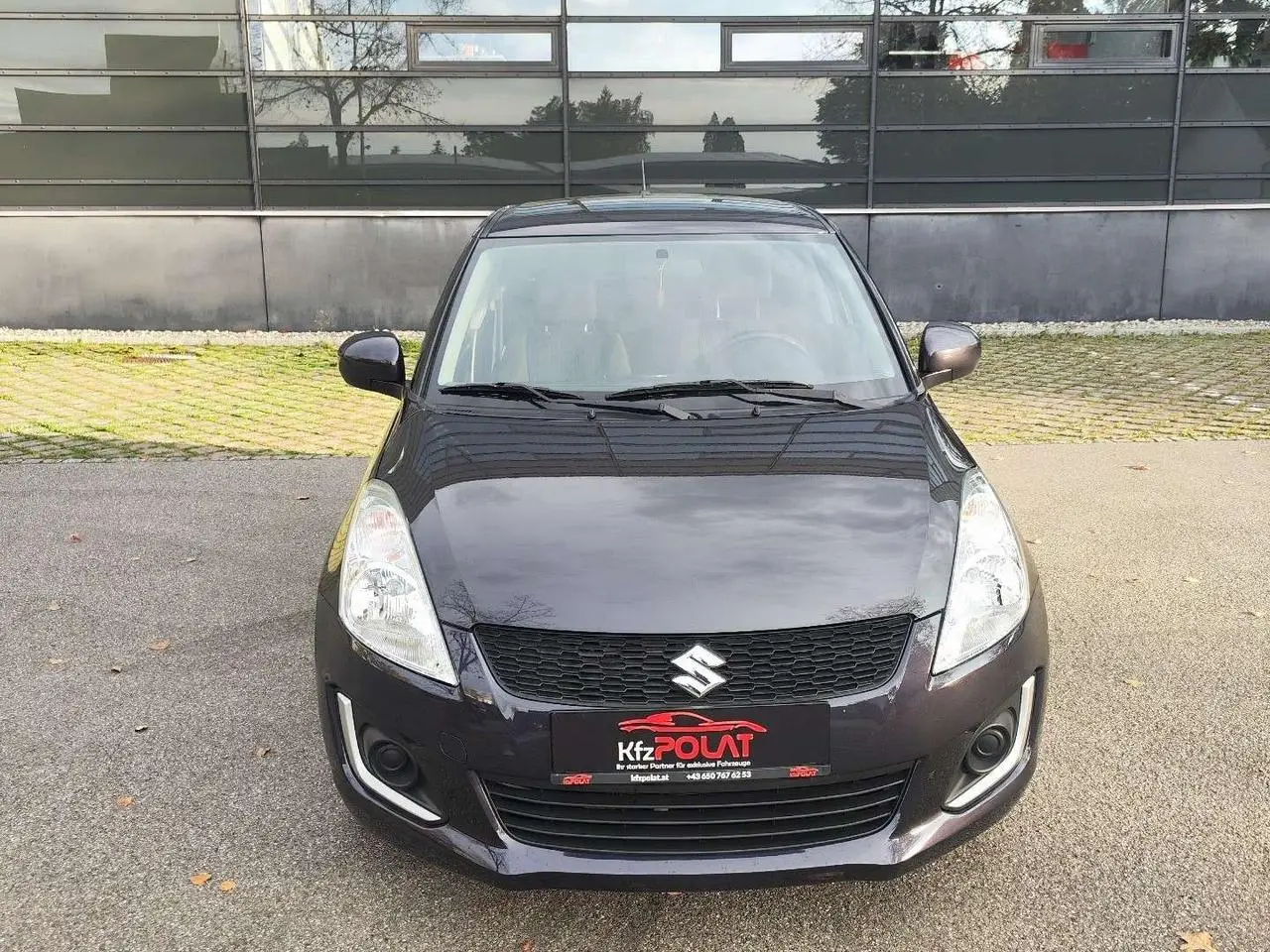 Photo 1 : Suzuki Swift 2015 Petrol