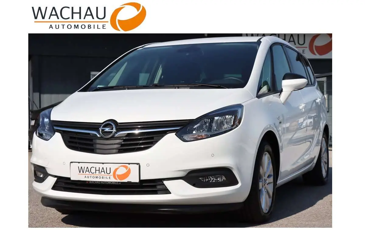 Photo 1 : Opel Zafira 2019 Diesel