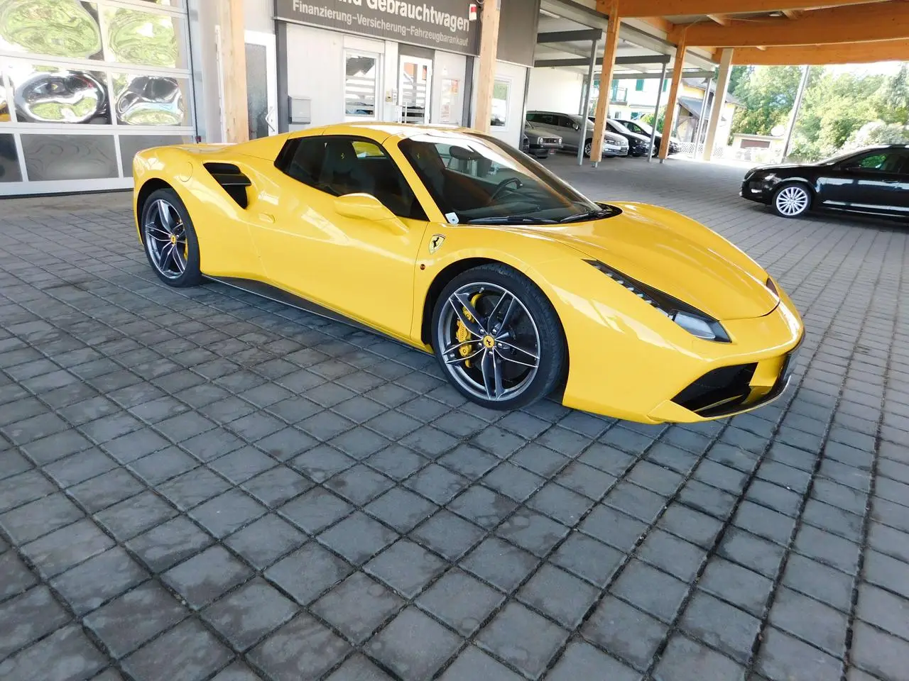 Photo 1 : Ferrari 488 2019 Essence