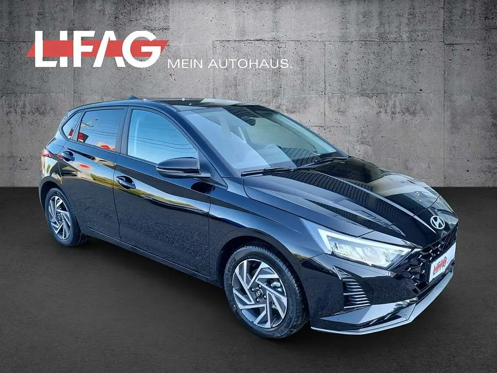 Photo 1 : Hyundai I20 2024 Petrol