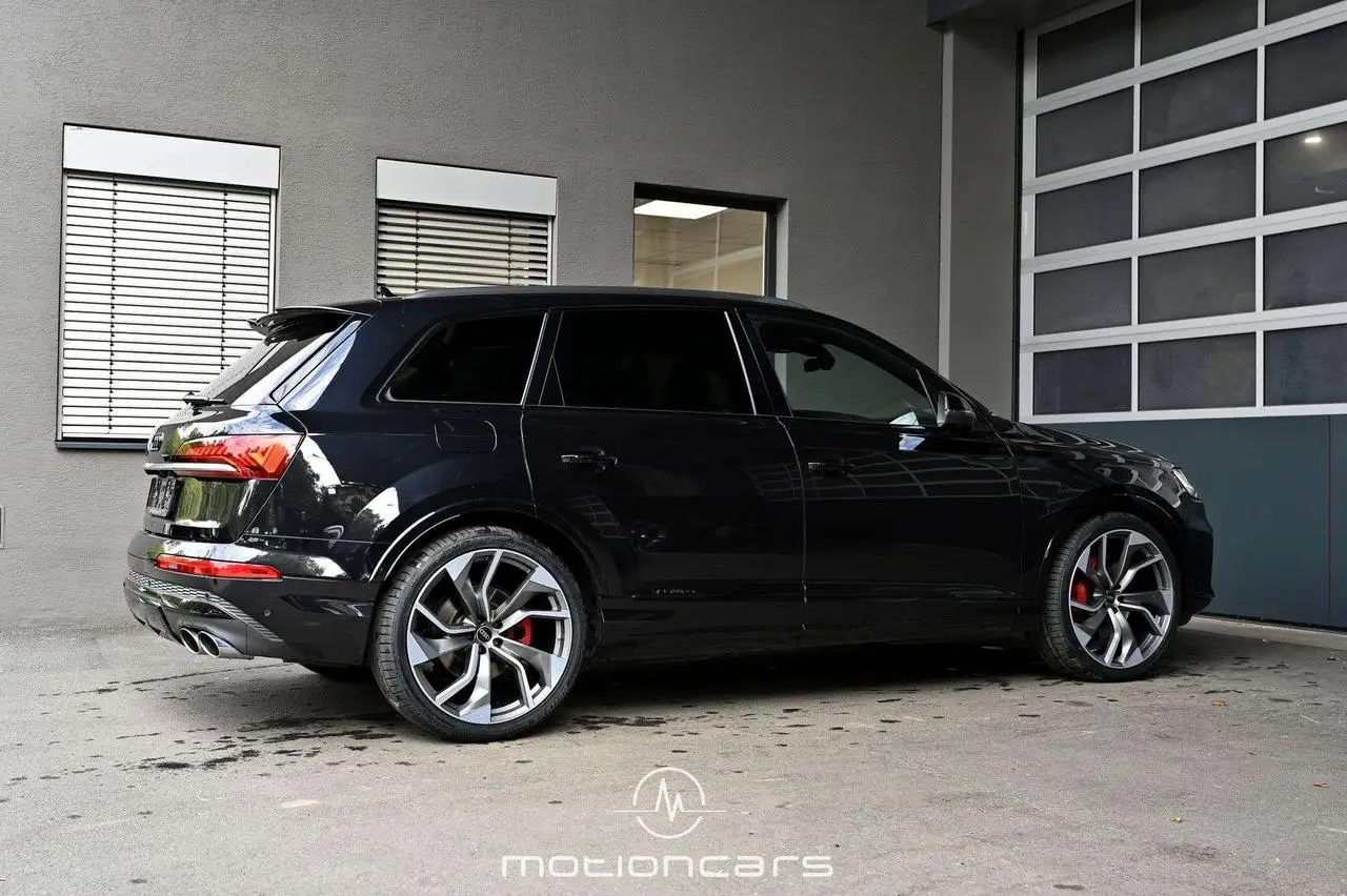 Photo 1 : Audi Sq7 2021 Essence