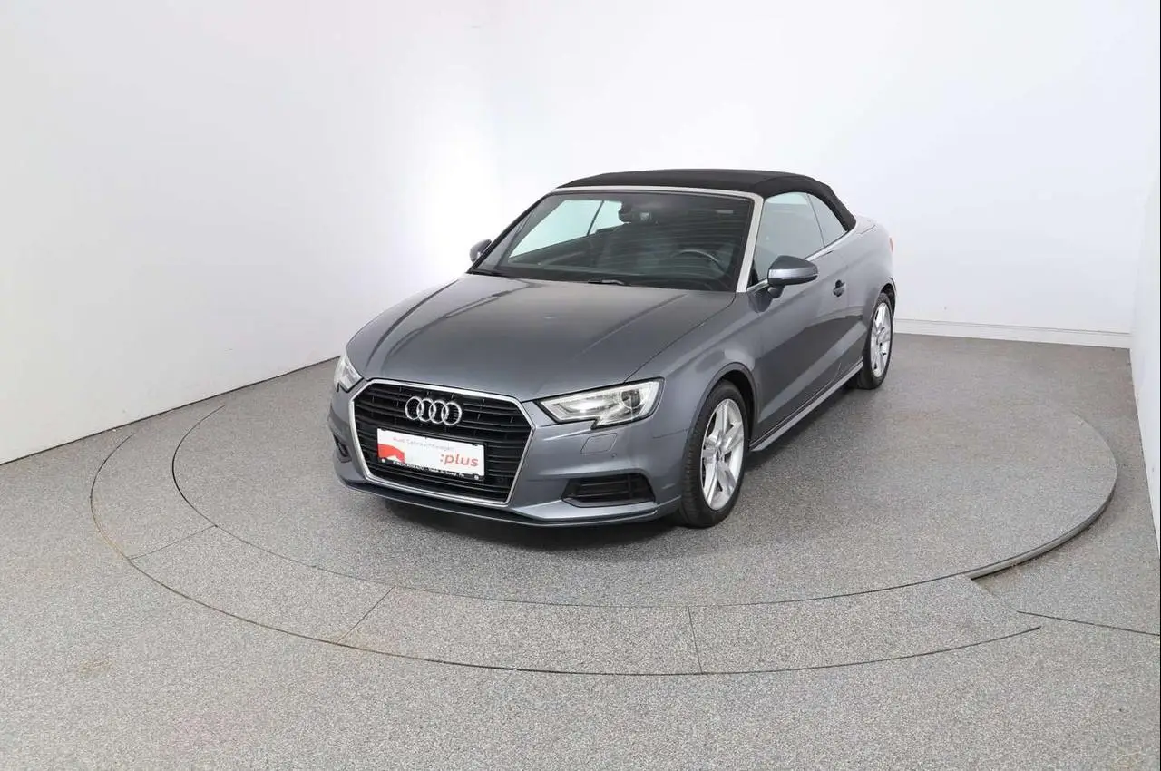 Photo 1 : Audi A3 2019 Petrol