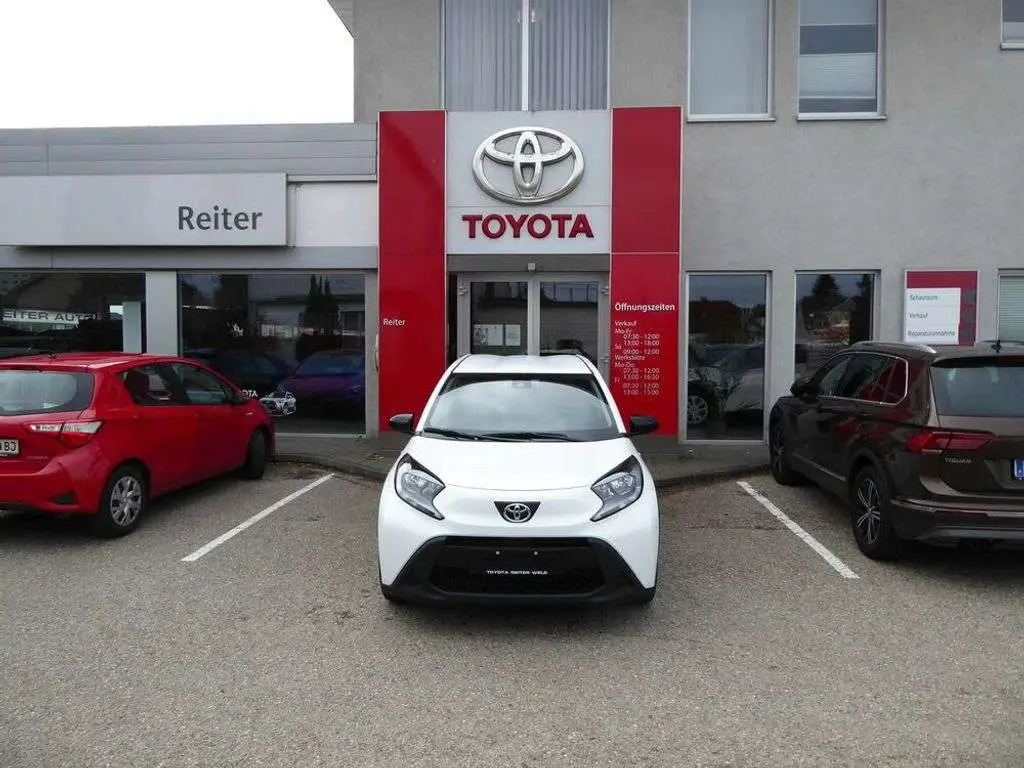 Photo 1 : Toyota Aygo X 2024 Petrol