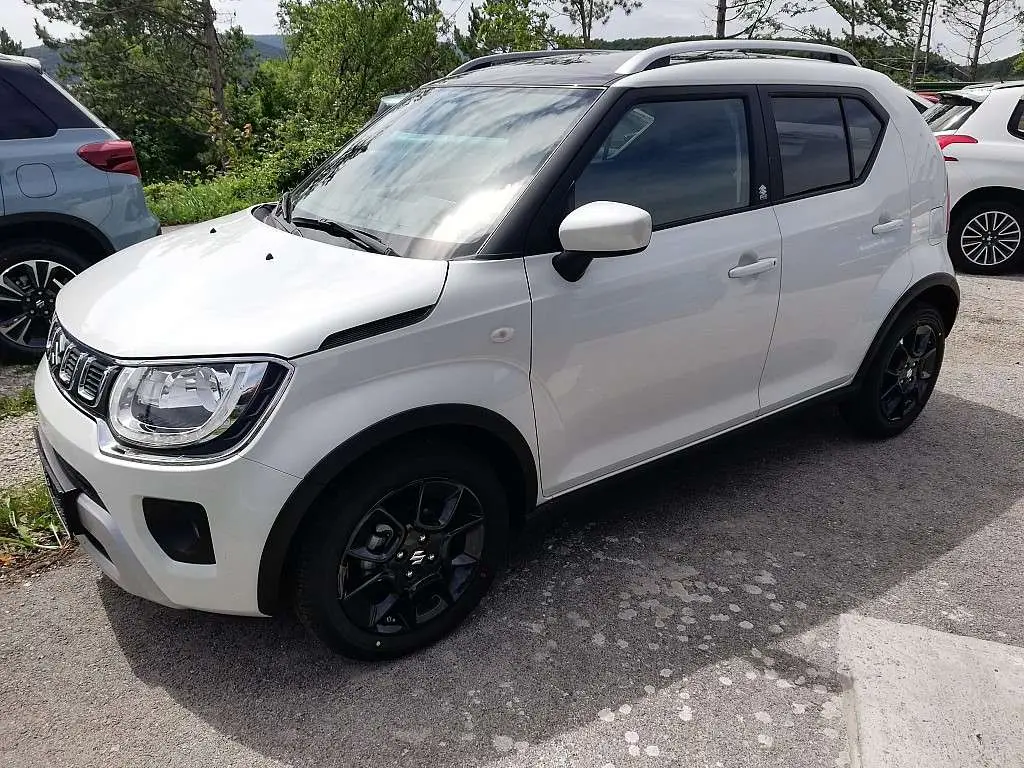 Photo 1 : Suzuki Ignis 2024 Petrol