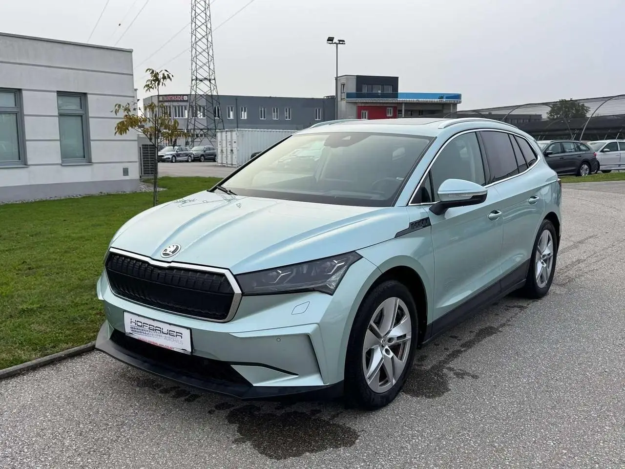 Photo 1 : Skoda Enyaq 2022 Électrique