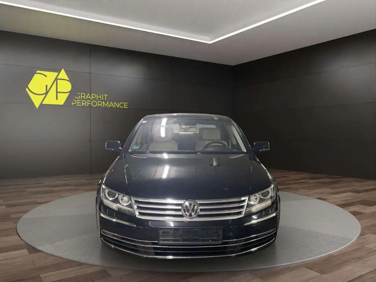 Photo 1 : Volkswagen Phaeton 2016 Petrol