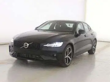 Photo 1 : Volvo S60 2024 Essence