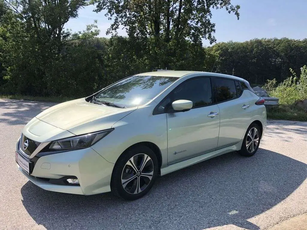 Photo 1 : Nissan Leaf 2019 Électrique