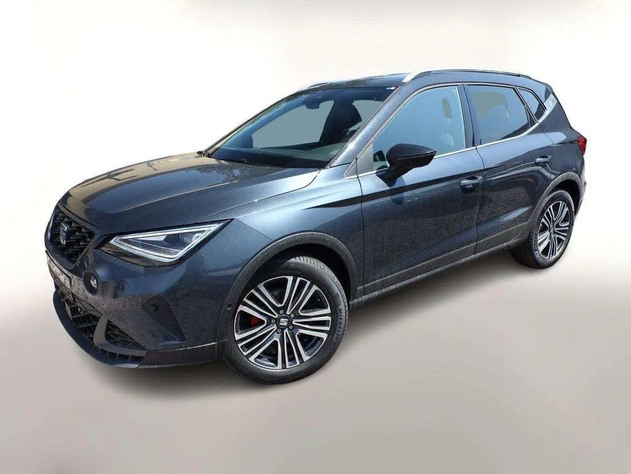 Photo 1 : Seat Arona 2024 Essence