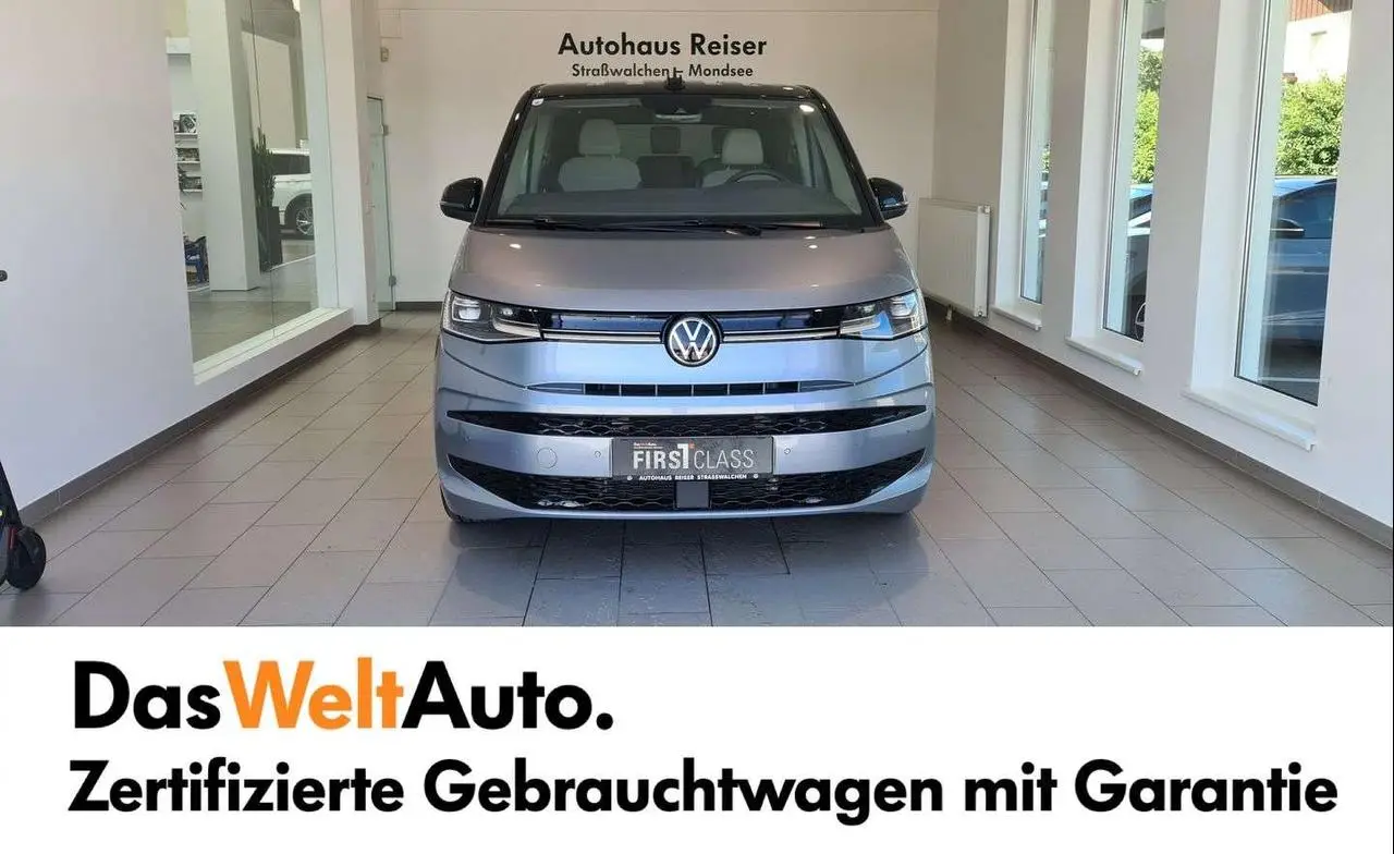 Photo 1 : Volkswagen T7 2024 Hybrid