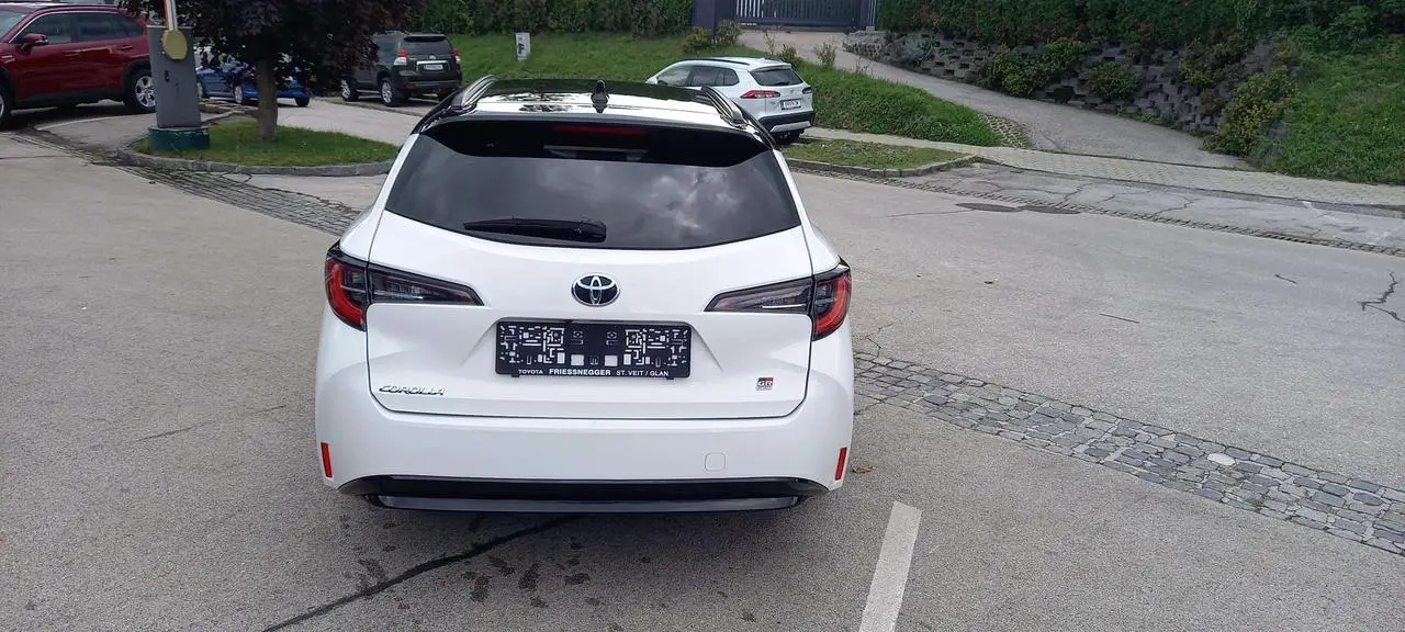 Photo 1 : Toyota Corolla 2021 Hybrid