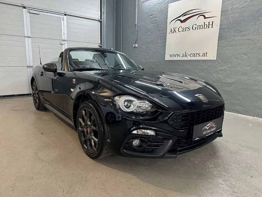 Photo 1 : Abarth 124 Spider 2018 Petrol