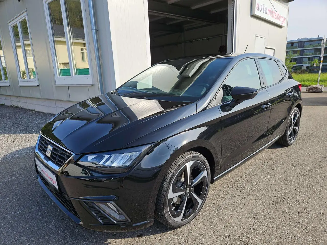 Photo 1 : Seat Ibiza 2024 Petrol