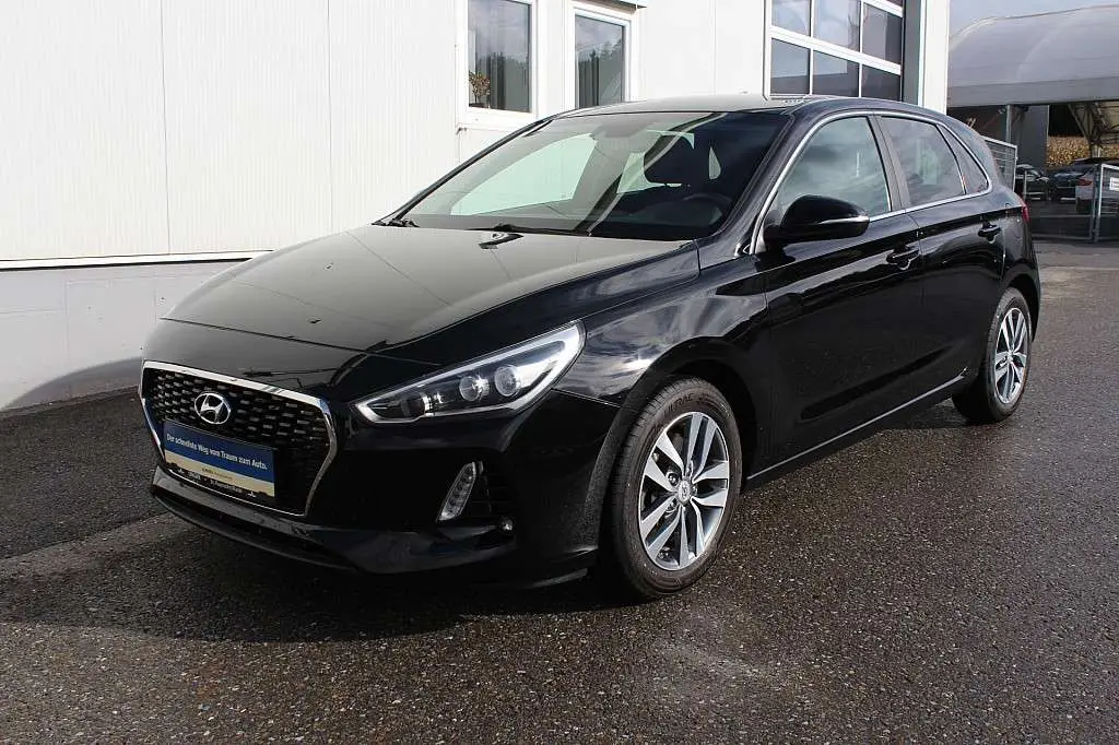 Photo 1 : Hyundai I30 2017 Petrol