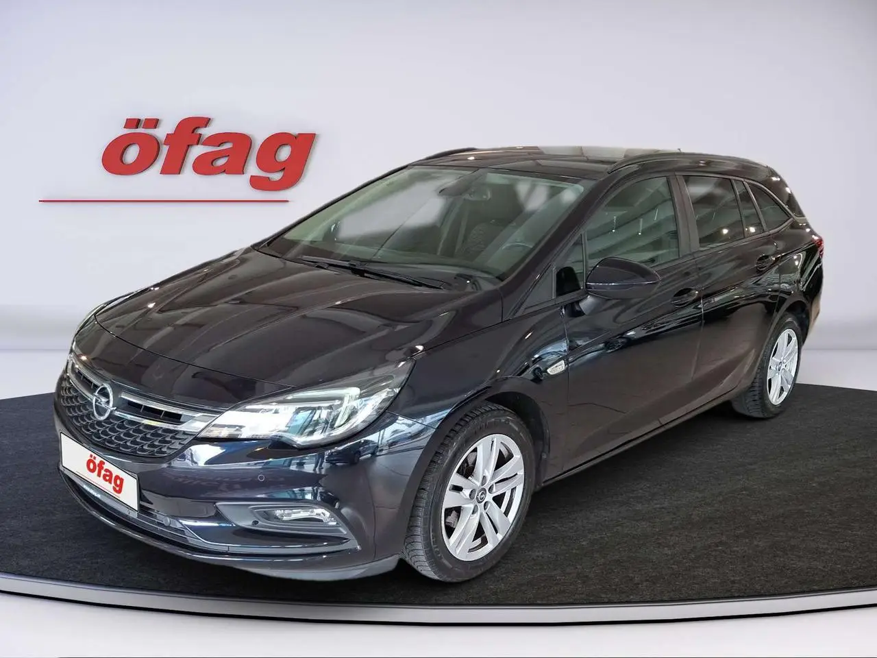 Photo 1 : Opel Astra 2019 Essence