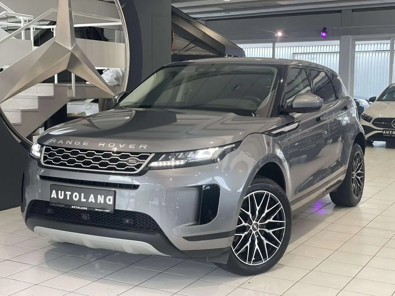 Photo 1 : Land Rover Range Rover Evoque 2020 Hybrid