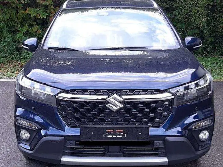 Photo 1 : Suzuki S-cross 2023 Essence