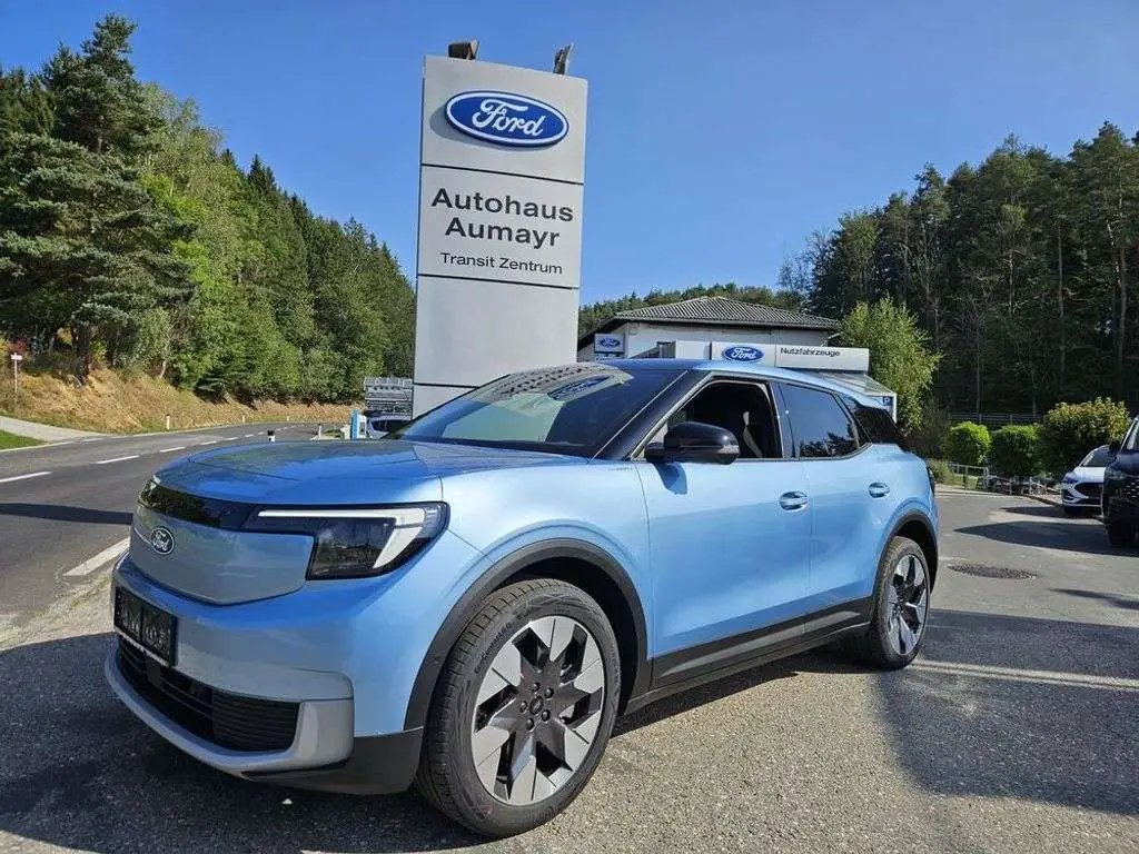 Photo 1 : Ford Explorer 2024 Electric