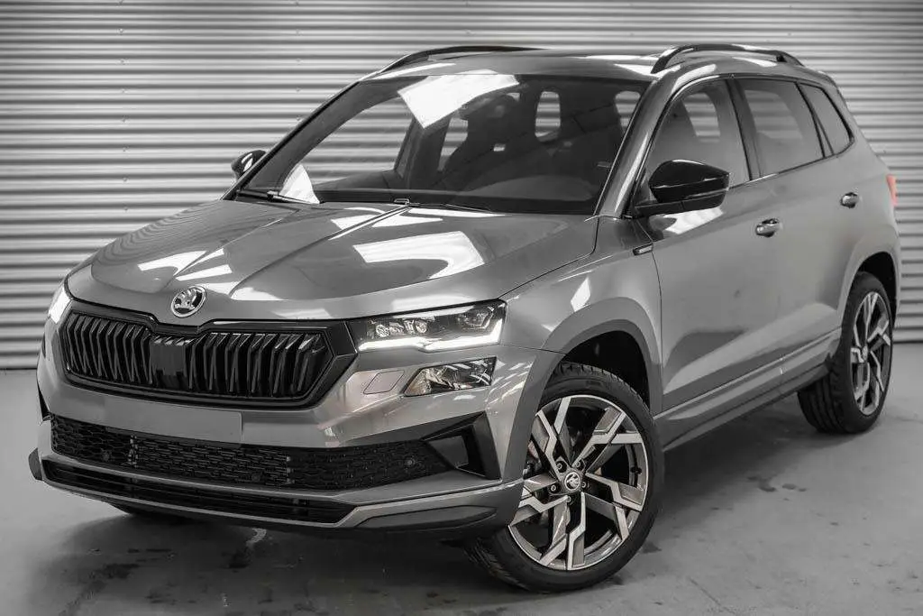 Photo 1 : Skoda Karoq 2024 Essence