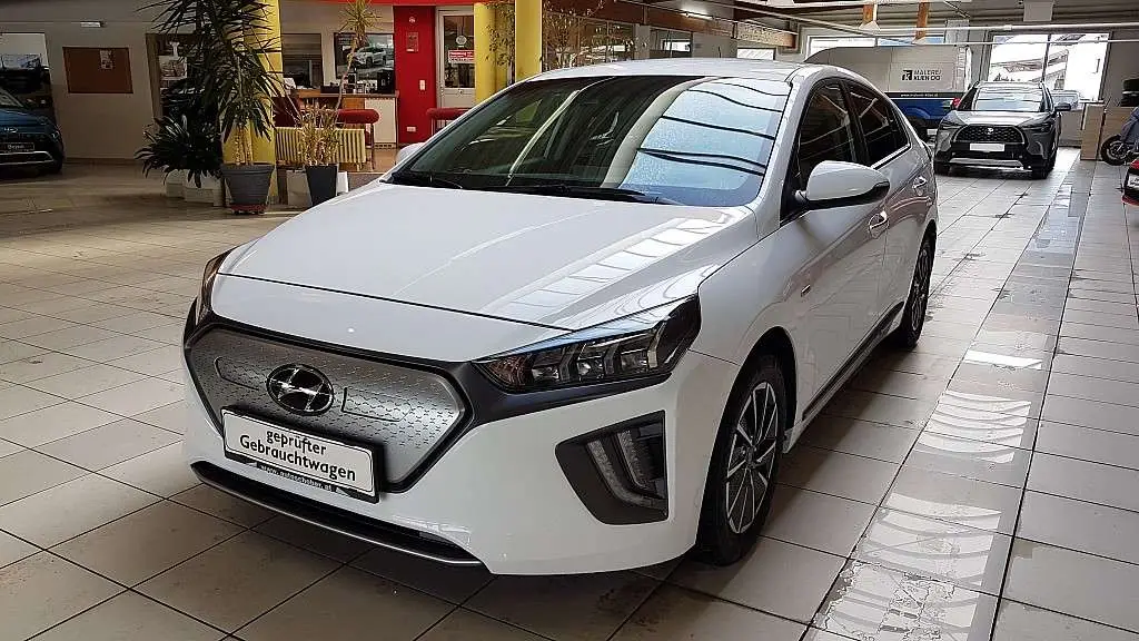 Photo 1 : Hyundai Ioniq 2020 Électrique