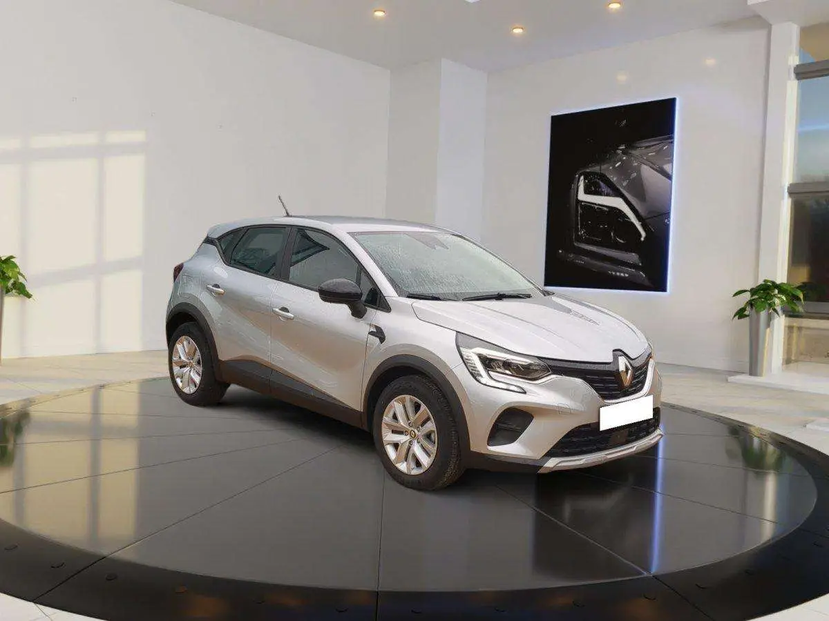 Photo 1 : Renault Captur 2024 Essence