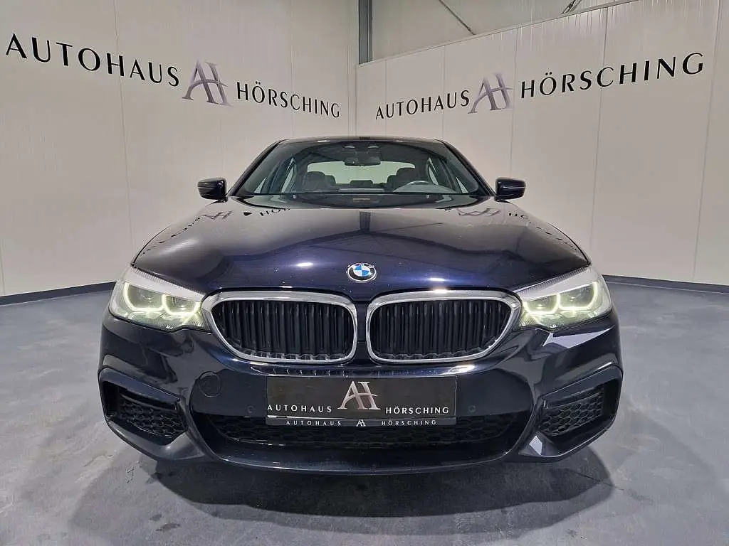 Photo 1 : Bmw Serie 5 2019 Diesel