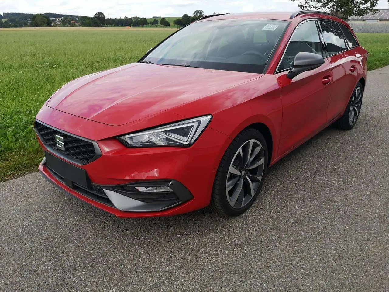 Photo 1 : Seat Leon 2023 Essence