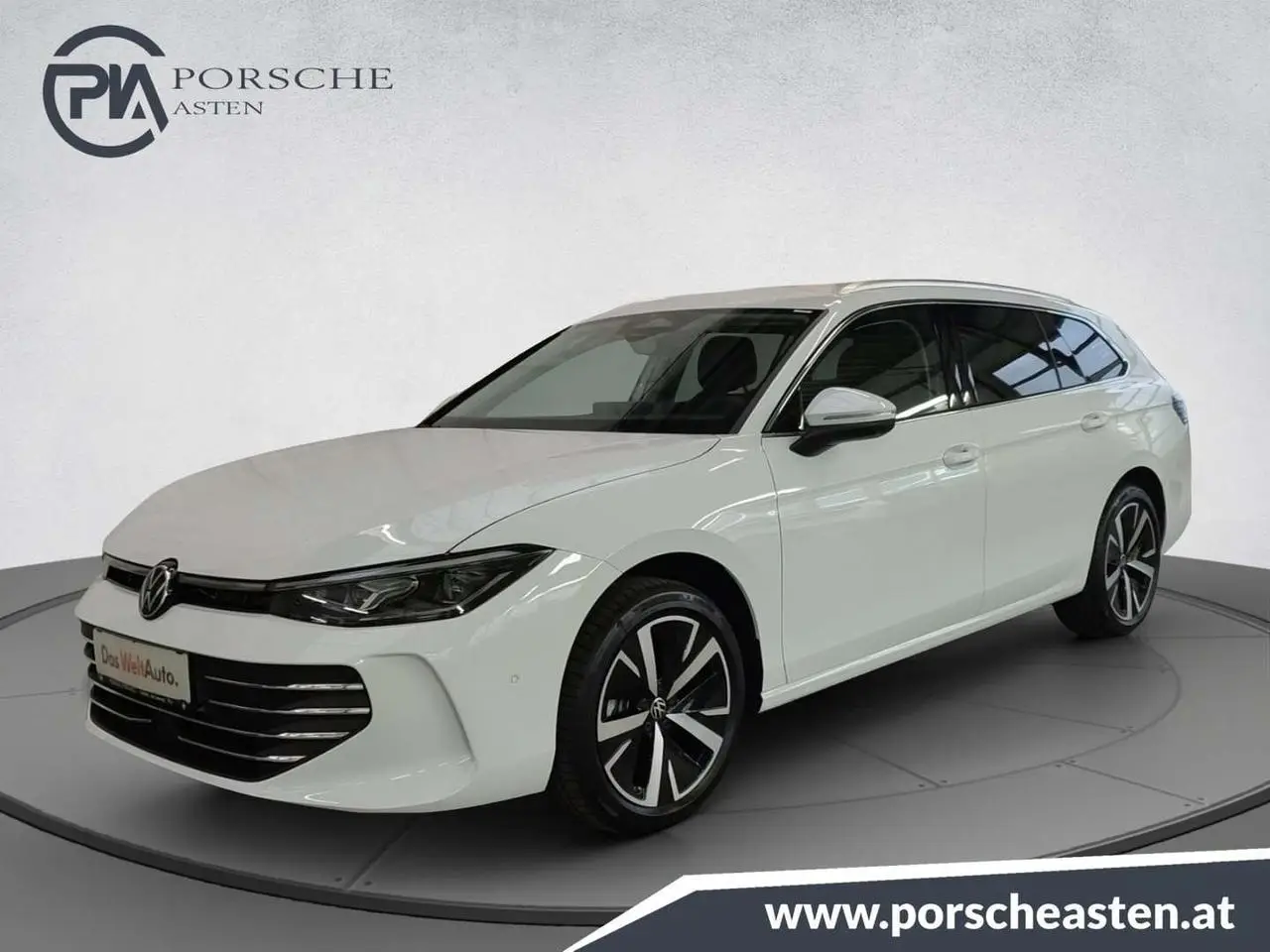 Photo 1 : Volkswagen Passat 2024 Essence