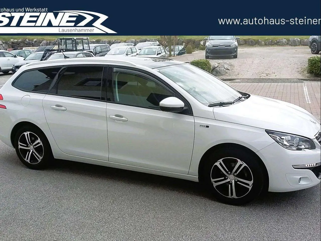 Photo 1 : Peugeot 308 2016 Essence