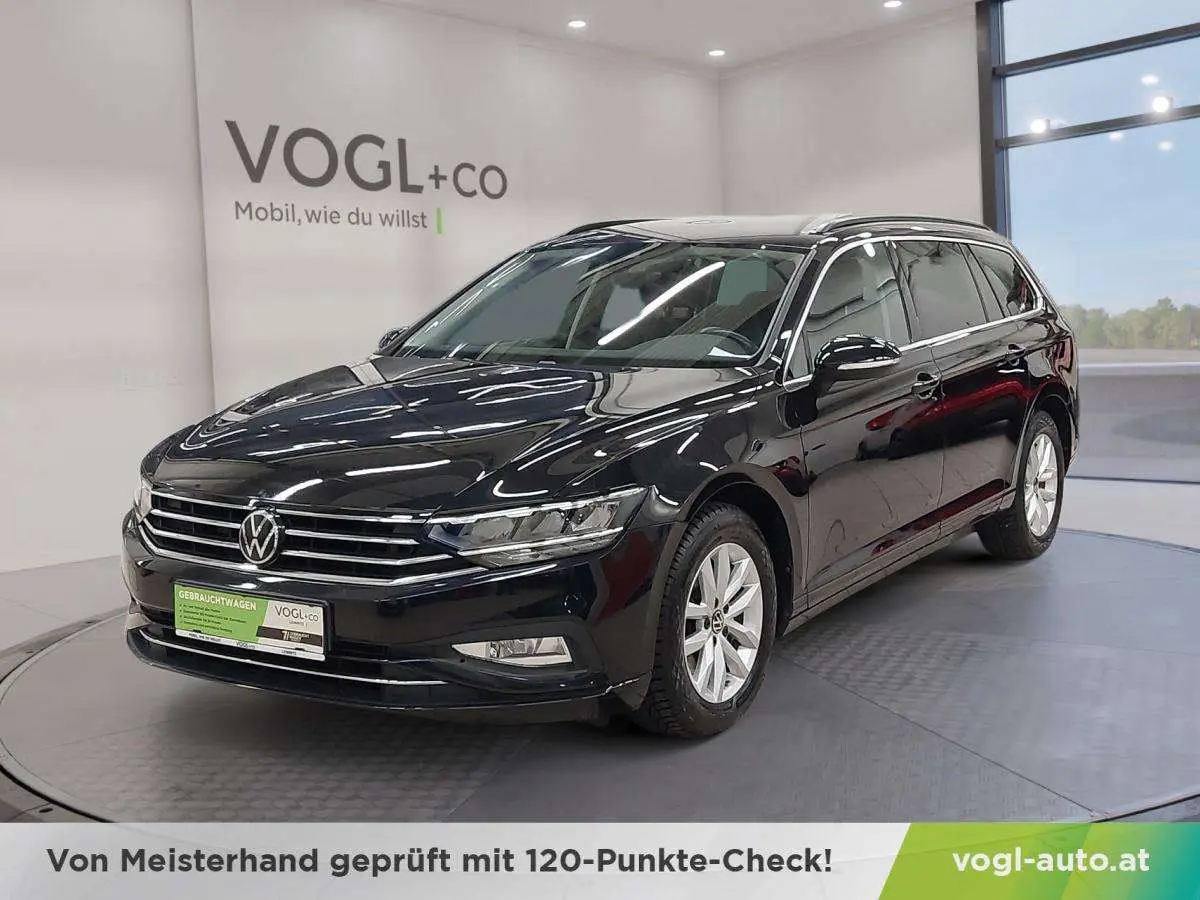 Photo 1 : Volkswagen Passat 2021 Diesel