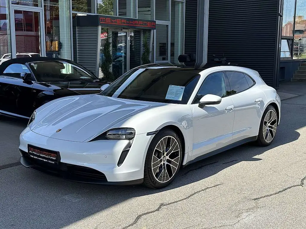 Photo 1 : Porsche Taycan 2022 Electric