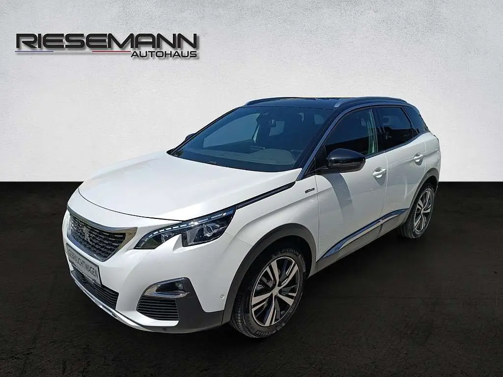 Photo 1 : Peugeot 3008 2018 Diesel