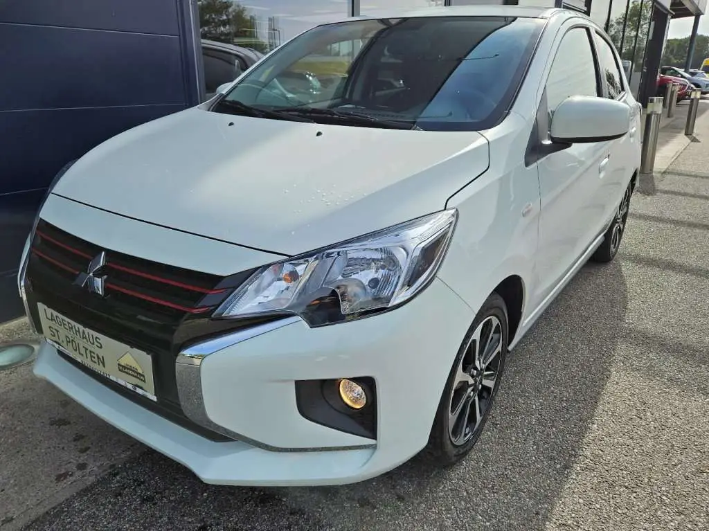 Photo 1 : Mitsubishi Space Star 2024 Petrol