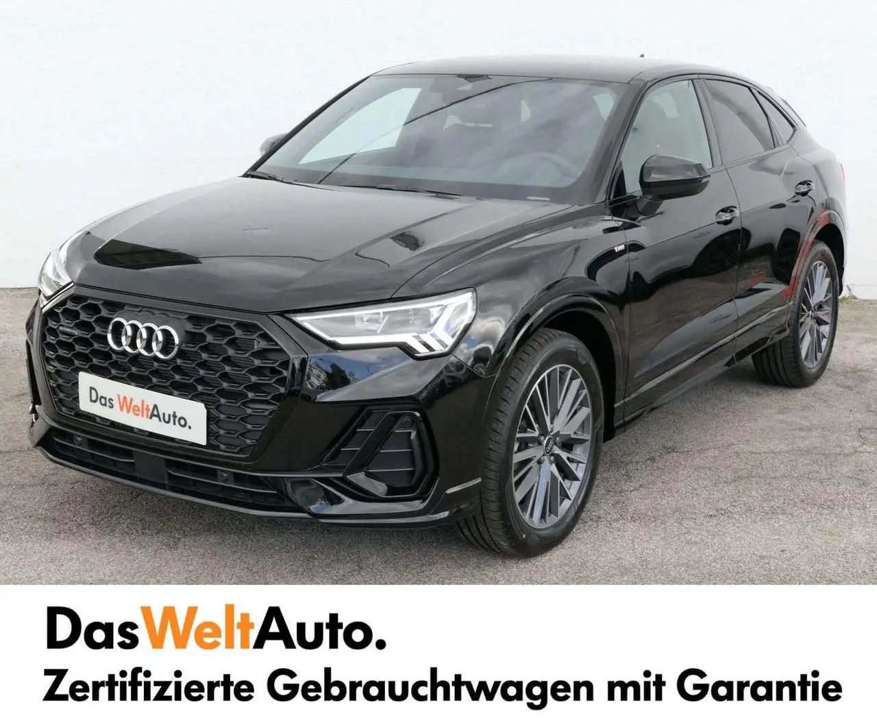 Photo 1 : Audi Q3 2024 Diesel