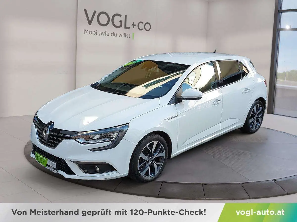 Photo 1 : Renault Megane 2016 Petrol