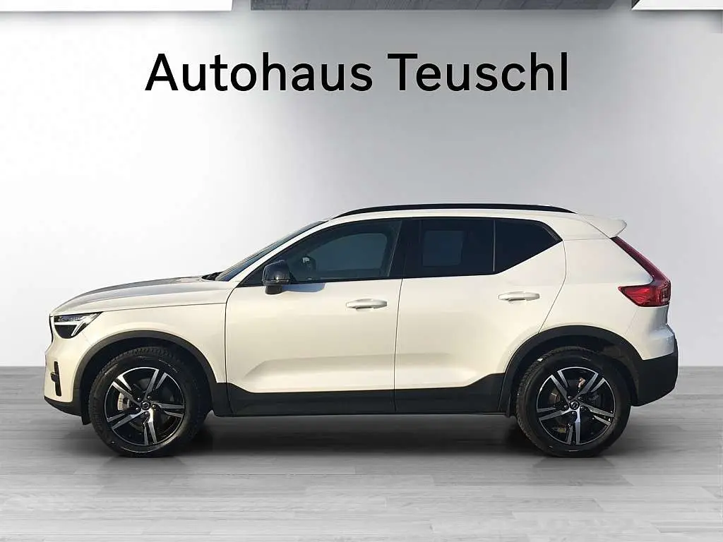 Photo 1 : Volvo Xc40 2024 Essence