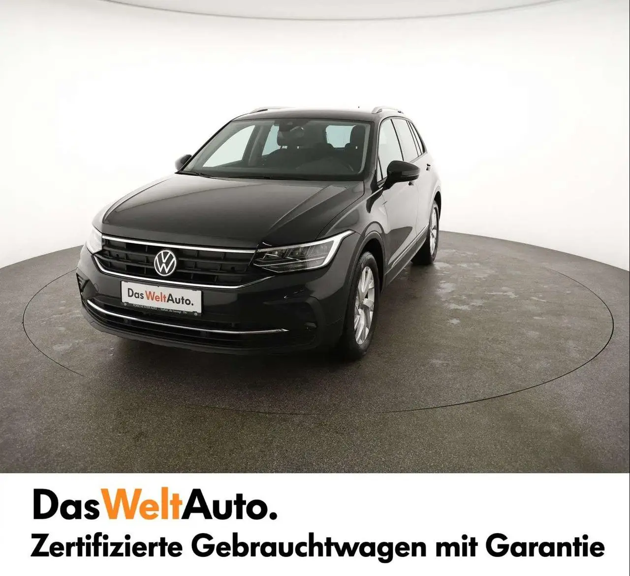 Photo 1 : Volkswagen Tiguan 2021 Essence