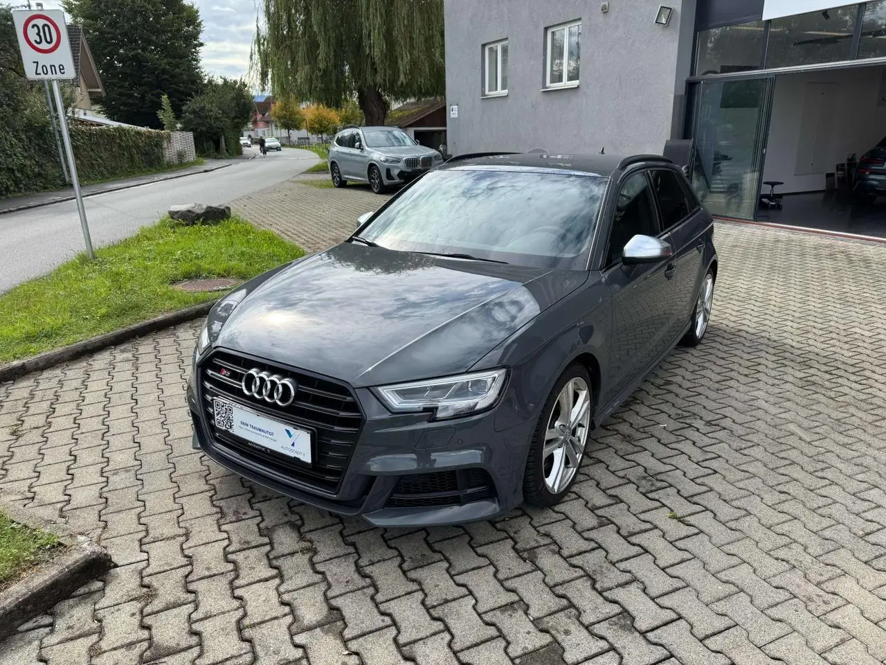 Photo 1 : Audi S3 2019 Essence