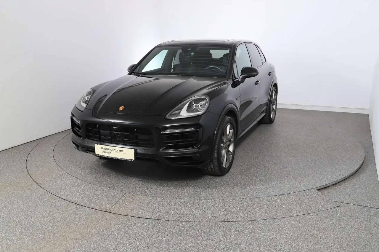 Photo 1 : Porsche Cayenne 2022 Hybride