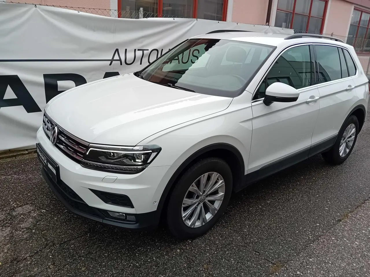 Photo 1 : Volkswagen Tiguan 2019 Diesel