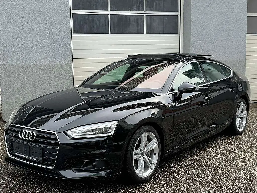 Photo 1 : Audi A5 2019 Diesel