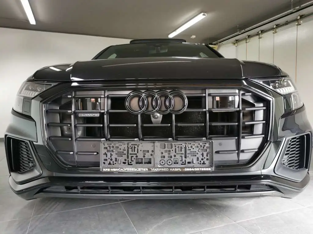 Photo 1 : Audi Q8 2020 Diesel